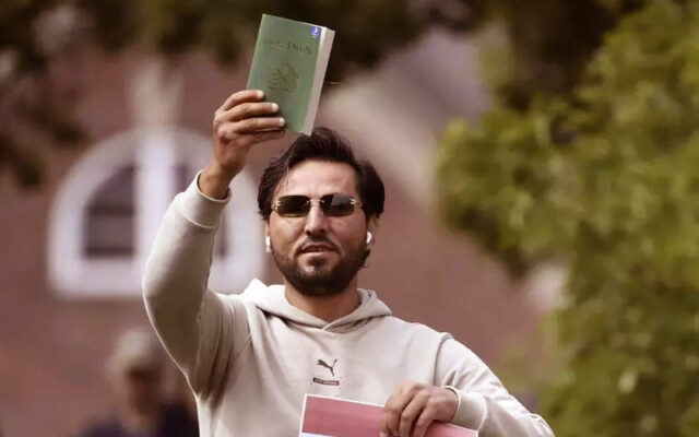 সালওয়ান মোমিকা