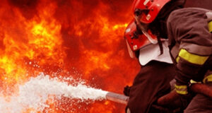 সাভারে তুলার গোডাউনে আগুন, নিয়ন্ত্রণে ৩ ইউনিট