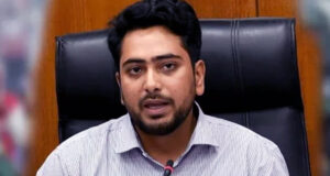 এই মাসেই পদত্যাগ করতে পারেন উপদেষ্টা নাহিদ