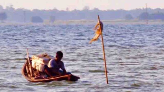 তিতাস নদীত