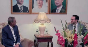 ব্রিটিশ হাইকমিশনারের সঙ্গে মির্জা ফখরুলের বৈঠক