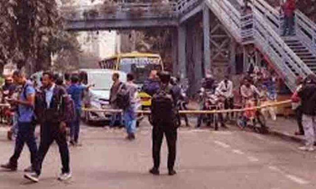 শিক্ষার্থীরা