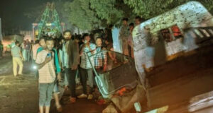 ফেনীতে কাভার্ডভ্যান সঙ্গে পিকআপ সংঘর্ষে নিহত ৫