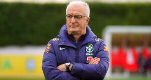 আর্জেন্টিনার কাছে লজ্জাজনক হারের পর ব্রাজিল কোচ ডোরিভালকে বরখাস্ত করেছে