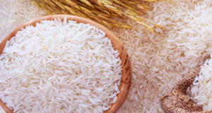 ভারত থেকে আরও ৫০ হাজার টন চাল কিনবে সরকার