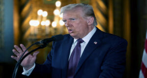 যেকোনো উপায়ে গ্রিনল্যান্ড দখল করবে যুক্তরাষ্ট্র: ডোনাল্ড ট্রাম্প