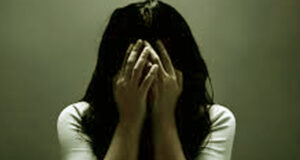 পটুয়াখালীতে জুলাই আন্দোলনে শহীদের মেয়েকে রাস্তা থেকে তুলে নিয়ে ধর্ষণ