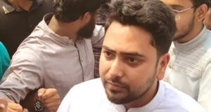 ধর্ষণের শিকার পরিবারের পাশে দাঁড়াতে পটুয়াখালীতে নাহিদ ইসলাম