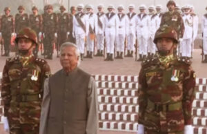 জাতীয় স্মৃতিসৌধে প্রধান উপদেষ্টার শ্রদ্ধা