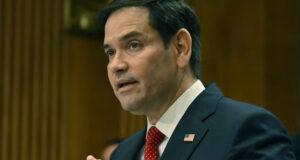 ট্রাম্পের সঙ্গে বাগবিতণ্ডার জন্য জেলেনস্কির ক্ষমা চাওয়া উচিৎ: মার্কিন পররাষ্ট্রমন্ত্রী