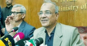 ‘আইনশৃঙ্খলা বাহিনী ছাড়া কারও অভিযান চালানোর অধিকার নেই’: স্বরাষ্ট্র উপদেষ্টা