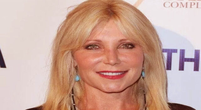 হলিউড অভিনেত্রী পামেলা