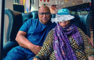 নেটফ্লিক্সের কন মাম-এর ব্রিটিশ মহিলার বিরুদ্ধে সিঙ্গাপুরে অভিযোগ আনা হয়েছে