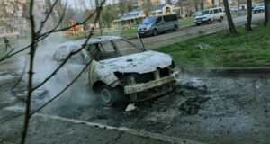 ইউক্রেনের প্রেসিডেন্টের নিজ শহরে রাশিয়ার হামলায় ১৮ জন নিহত