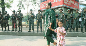 কূটনৈতিক এলাকা এবং মার্কিন দূতাবাসে নিরাপত্তা জোরদার করা হয়েছে