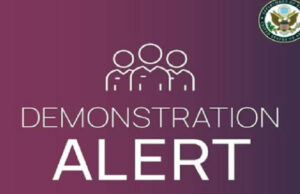 বিক্ষোভের প্রেক্ষিতে ঢাকার মার্কিন দূতাবাস তার নাগরিকদের সতর্ক করেছে