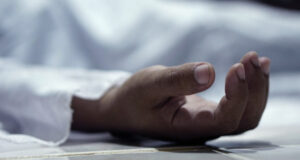 ঢাকায় ছুরিকাঘাতে বিশ্ববিদ্যালয় ছাত্রসহ ২ জন নিহত