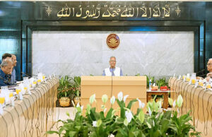 āĻāύā§āĻāĻžāϰāύā§āĻāĻā§ āύāĻžāĻāϰāĻŋāĻ āĻ
āϧāĻŋāĻāĻžāϰ āĻšāĻŋāϏā§āĻŦā§ āϏā§āĻŦā§āĻā§āϤāĻŋ āĻĻāĻŋā§ā§ āϏāĻžāĻāĻŦāĻžāϰ āύāĻŋāϰāĻžāĻĒāϤā§āϤāĻž āĻ
āϧā§āϝāĻžāĻĻā§āĻļ āĻ
āύā§āĻŽā§āĻĻāĻŋāϤ