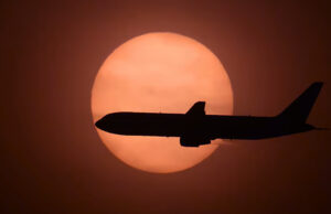 ভারত ২৪টি বিমানবন্দরে ফ্লাইট স্থগিত করেছে