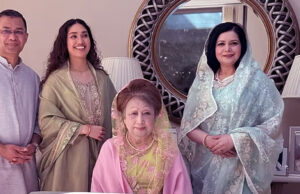 āĻŽāĻā§āĻāϞāĻŦāĻžāϰ āϏāĻāĻžāϞ ā§§ā§Ļ:ā§Šā§Ļ āĻŽāĻŋāύāĻŋāĻā§ āĻĸāĻžāĻāĻžā§ āĻ
āĻŦāϤāϰāĻŖ āĻāϰāĻŦā§āύ āĻāĻžāϞā§āĻĻāĻž āĻāĻŋā§āĻž