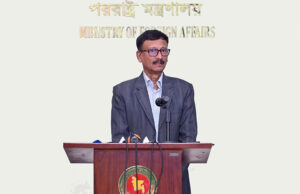 āĻāĻžāϰāϤā§āϝāĻŧ āύāĻžāĻāϰāĻŋāĻāĻĻā§āϰ āĻĢāĻŋāϰāĻŋāϝāĻŧā§ āύāĻŋāϤ⧠āĻšāĻŦā§: āϤā§āĻšāĻŋāĻĻ āĻšā§āϏā§āύ