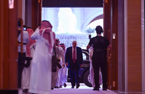 ট্রাম্পের স্বাগতে সৌদিরা মার্কিন অস্ত্র ও কৃত্রিম বুদ্ধিমত্তায় বিশাল বিনিয়োগ করছে