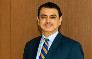 ব্র্যাক ব্যাংকের এমডি সেলিম আরএফ হুসেন পদত্যাগ করেছেন