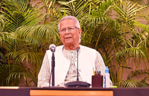 কর্তব্য পালন অসম্ভব হয়ে পড়লে সরকার জনগণকে সাথে নিয়ে সিদ্ধান্ত নেবে