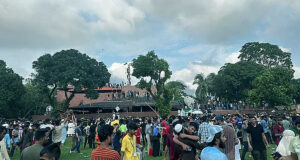 শেখ হাসিনা পালিয়ে যাওয়ার আগে গণভবনে কী ঘটেছিল?