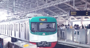 অন্যান্য দেশে মেট্রোরেল সময়সূচী, ঢাকায় যাত্রীরা আরও বেশি সময় চান