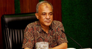 উপদেষ্টা আসিফের ব্যাগে আগ্নেয়াস্ত্র ‘ম্যাগাজিন’ পাওয়া নিয়ে স্বরাষ্ট্র উপদেষ্টার মন্তব্য