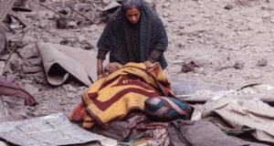 যুদ্ধবিরতি নিয়ে সম্ভাব্য মার্কিন আলোচনার আগে ইসরায়েল গাজায় মারাত্মক হামলা চালিয়ে যাচ্ছে – মধ্যপ্রাচ্য সংকট লাইভ