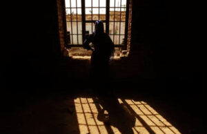 āϧāϰā§āώāĻā§āϰ āϏāĻžāĻĨā§ āĻŦāĻŋāĻŦāĻžāĻš: āύāĻŋāϰā§āϝāĻžāϤāύ, āĻĒāϰāĻŋāϤā§āϝāĻžāĻ, āĻāĻŽāύāĻāĻŋ āĻŽā§āϤā§āϝā§āϰ āĻĒāĻĨ