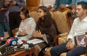 ‘ā§ā§¨ āϏāĻžāϞā§āϰ āϏāĻāĻŦāĻŋāϧāĻžāύā§āϰ ā§ĒāĻāĻŋ āĻŽā§āϞāĻŋāĻ āύā§āϤāĻŋ āĻŦāĻžāϤāĻŋāϞā§āϰ āĻāĻšā§āĻŦāĻžāύ āĻāĻžāύāĻŋāϝāĻŧā§āĻā§ āĻāύāϏāĻŋāĻĒāĻŋ