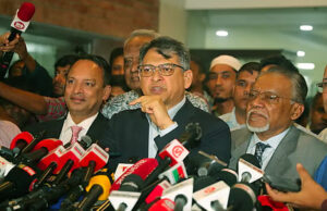 āĻā§āϰāĻĒā§āϰā§āĻŦāĻ āĻā§āĻŽā§āϰ āĻāύā§āϝ āϏāϰā§āĻŦā§āĻā§āĻ āĻļāĻžāϏā§āϤāĻŋ āĻāĻžāύ āϏāĻžāϞāĻžāĻāĻĻā§āĻĻāĻŋāύ