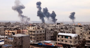 পানি বিতরণ কেন্দ্রে ইসরায়েলি হামলায় শিশুসহ ৪৩ জন নিহত