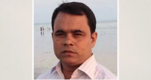 এক ঘন্টা ধরে পুলিশের অভিযানের পর যুবদল নেতার মৃতদেহ বাড়ির কাছে পাওয়া গেল