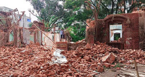 বাড়িটি সত্যজিৎ রায়ের পূর্বপুরুষদের নয়: ময়মনসিংহের ডিসি