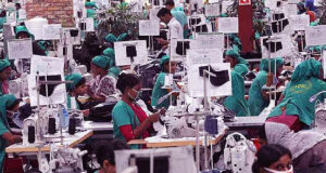 ২০২৫ অর্থবছরে তৈরি পোশাক রপ্তানি ৮.৮৪ শতাংশ প্রবৃদ্ধি অর্জন করেছে