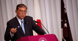 জাপানের প্রধানমন্ত্রী ইশিবা নির্বাচনে ভরাডুবির পর পদত্যাগ করবেন, স্থানীয় সংবাদমাধ্যমের খবর