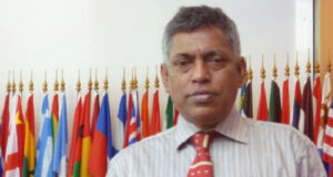 প্রবীণ সাংবাদিক শামীম আহমেদ মারা গেছেন