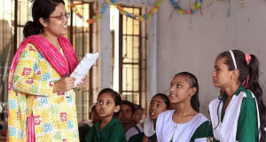 সরকারি প্রাথমিক বিদ্যালয়ের প্রধান শিক্ষকদের বেতন স্কেল দশম শ্রেণীতে উন্নীত করা হবে।