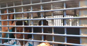 প্রিজন ভ্যানের ভেতরে অধ্যাপক আবুল বরকতের ১৫ মিনিটের জীবন