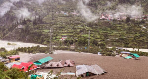 হিমালয়ে ভয়াবহ বন্যার পর নিখোঁজদের খোঁজে তল্লাশি চালিয়ে যাচ্ছে ভারতীয় সেনাবাহিনী