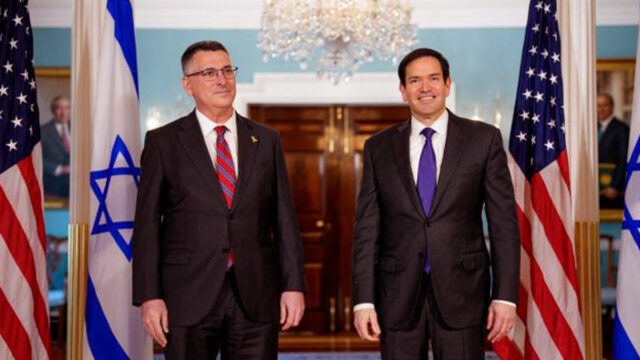 Israel Ups Pressure On Gaza City