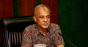 গাজীপুর পুলিশ কমিশনারকে কারণ দর্শানোর নোটিশ দেওয়া হবে: উপদেষ্টা