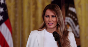 অপহৃত শিশুদের বিষয়ে পুতিনকে চিঠি পাঠালেন মেলানিয়া ট্রাম্প Melania Trump speaks at the White House in Washington