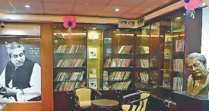 নতুন বাংলাদেশে আমরা শেখ মুজিবকে কীভাবে মূল্যায়ন করব?