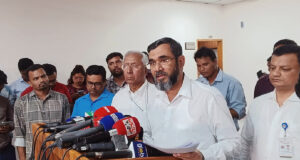 পলাতক আসামিদের নির্বাচন থেকে অযোগ্য ঘোষণার বিধান প্রস্তাব করেছে ইসি