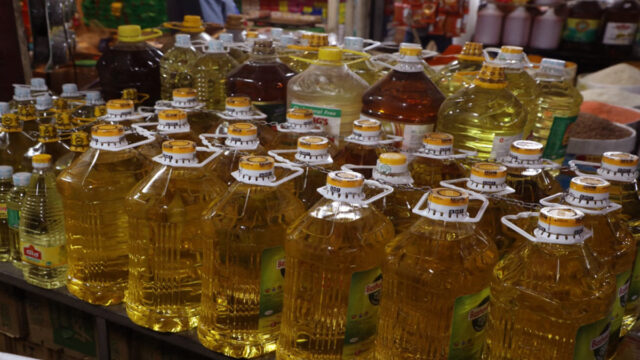 Edible Oil Price Hike Under Review